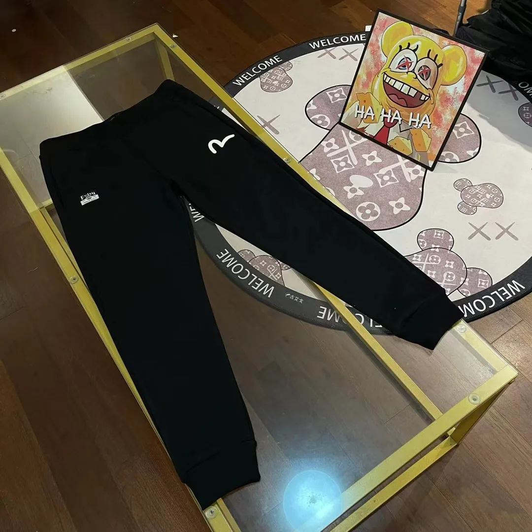 ， 2024 New Arrival EV M ： ：100% ：2EAHTM 1SP XXCT MClassic EVISU ， 。 Classic ， ， 。 Size S M L XL XXL S 80 63 99 100-130 M 84 65 101 131-140 L 88 67 103 141-160 XL 92 69 105 161-180 XXL 96 71 107 181